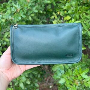 Vintage Coach Leather Chunky Case 7165 Bottle Green Makeup Cosmetic Case SLG